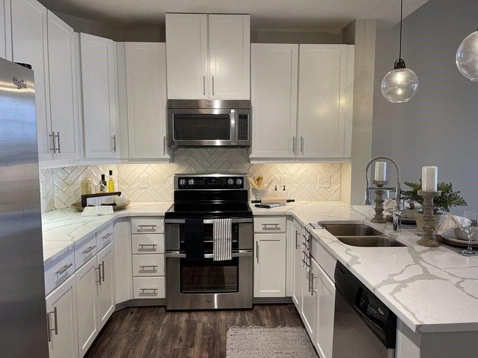 2 bedroom, 2 bathroom, 1,175 sq ft apartment for rent at 92 W Paces Ferry Road 7025, Atlanta, GA 30305 for $2,561 a month — photo 8
