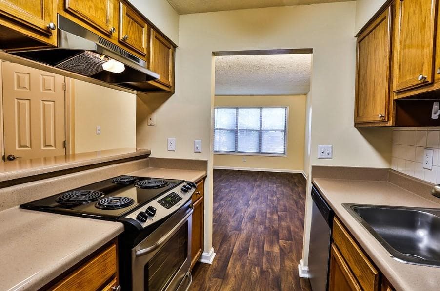 2 bedroom, 2 bathroom, 1,055 sq ft apartment for rent at 3450 K Jones Mill Road 0705, Norcross, GA 30092 for $1,548 a month — photo 2