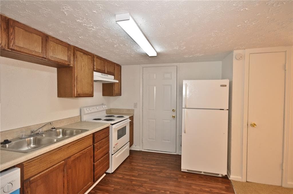 2 bedroom, 2 bathroom, 1,500 sq ft apartment for rent at 1000 Montreal Road 06C, Clarkston, GA 30021 for $1,365 a month — photo 2