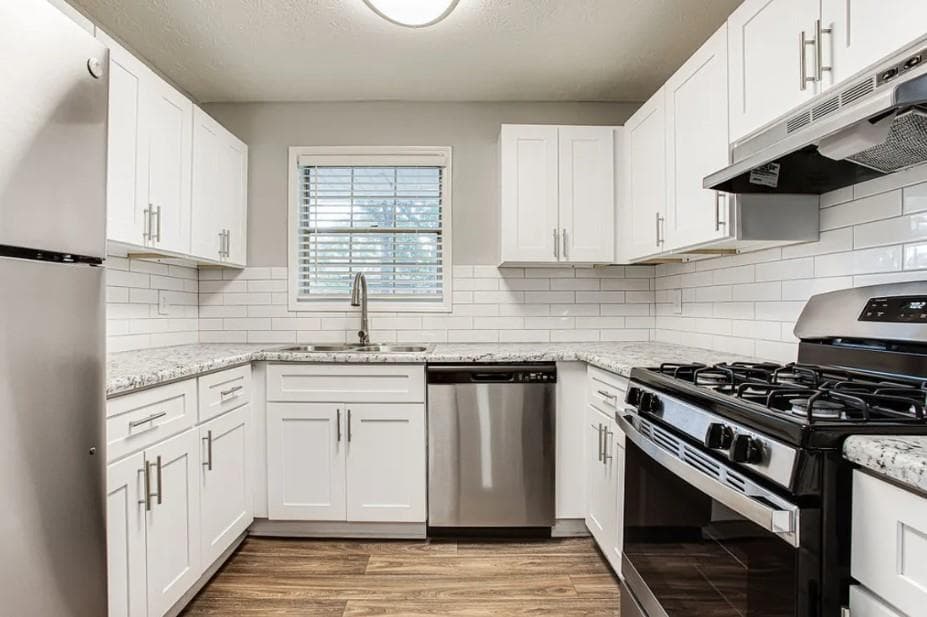 2 bedroom, 2 bathroom, 1,200 sq ft apartment for rent at 1173 N Hariston Road 1903, Stone Mountain, GA 30083 for $1,384 a month — photo 1 of 35