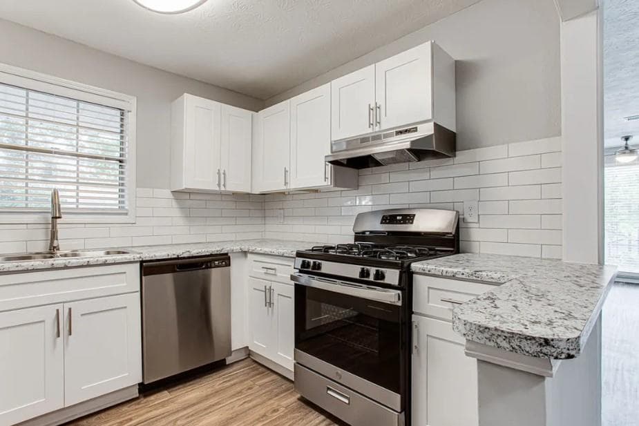 2 bedroom, 2 bathroom, 1,200 sq ft apartment for rent at 1173 N Hariston Road 1903, Stone Mountain, GA 30083 for $1,384 a month — photo 2