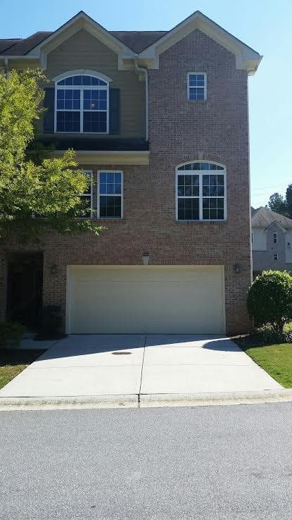 2 bedroom, 2,113 sq ft townhouse sold at 1501 Glen Ivy, Marietta, GA 30062