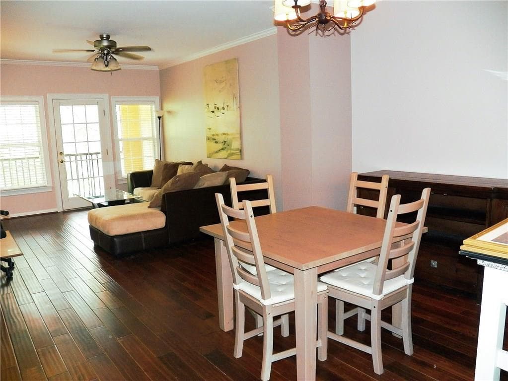 3275 Lenox Road 204, Atlanta, GA 30324 — most recent listing photo