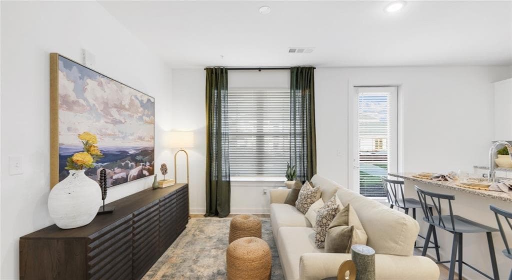 2 bedroom, 2 bathroom, 1,050 sq ft apartment for rent at 1010 Rosefinch Landing 6407, Hoschton, GA 30548 for $1,732 a month — photo 7