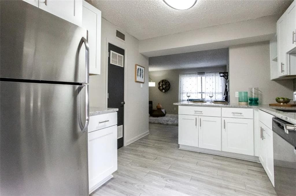2 bedroom, 1 bathroom apartment for rent at 2035 Memorial Drive 0102, Atlanta, GA 30317 for $1,349 a month — photo 4