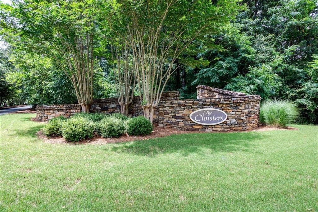 single family residence sold at 101 Canterbury Drive, LaGrange, GA 30241