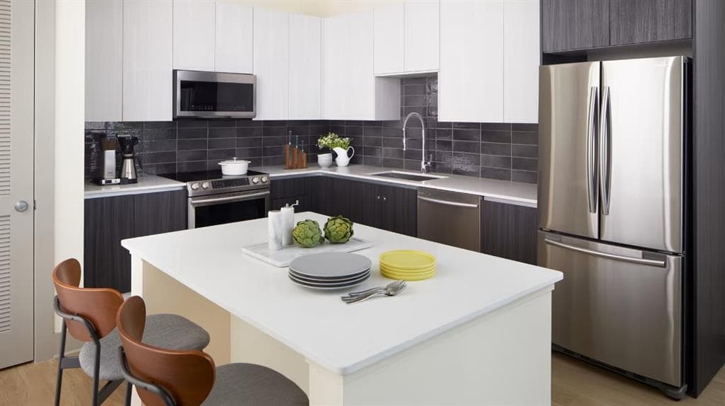 2 bedroom, 2 bathroom apartment for rent at 1055 Brady Avenue 345, Atlanta, GA 30318 for $2,866 a month — photo 3