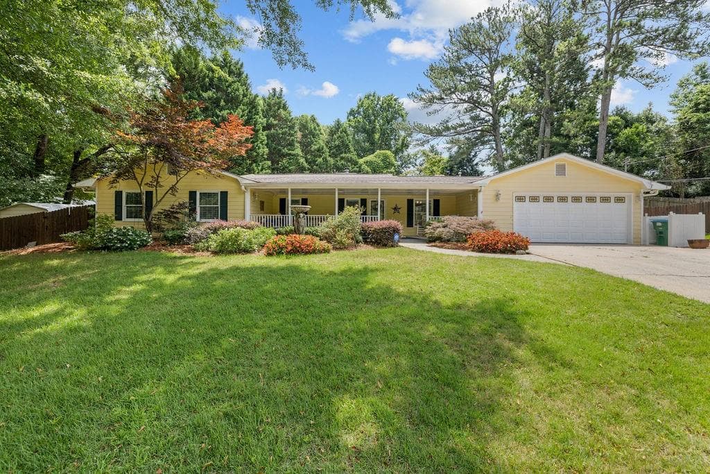 3 bedroom, 3 bathroom, 2,064 sq ft single family residence sold at 3756 Southgate Drive, Lilburn, GA 30047