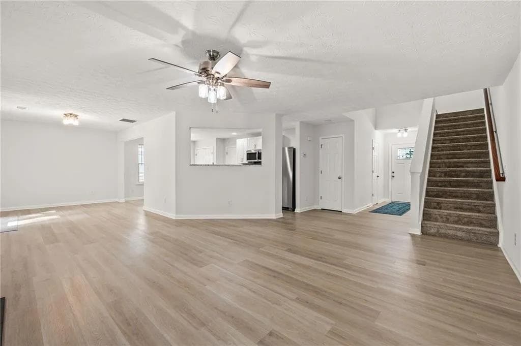 3 bedroom, 3 bathroom, 1,680 sq ft single family residence for rent at 173 Village Trace, Woodstock, GA 30188 for $2,300 a month — photo 7