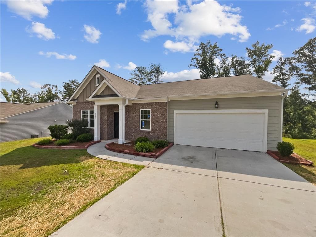 3 bedroom, 2 bathroom, 1,815 sq ft single family residence sold at 7243 Lacey Drive, Douglasville, GA 30134