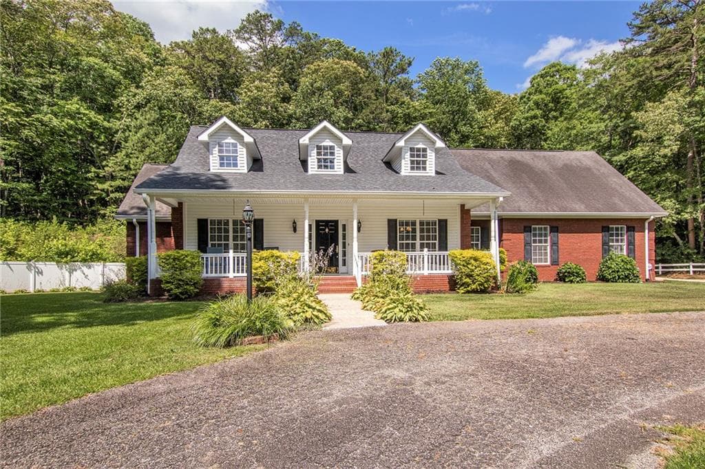 4 bedroom, 3 bathroom single family residence sold at 266 Mcdonald Road, Tallapoosa, GA 30176