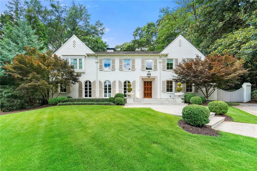 5 bedroom, 6 bathroom single family residence sold at 2490 Woodward Way, Atlanta, GA 30305