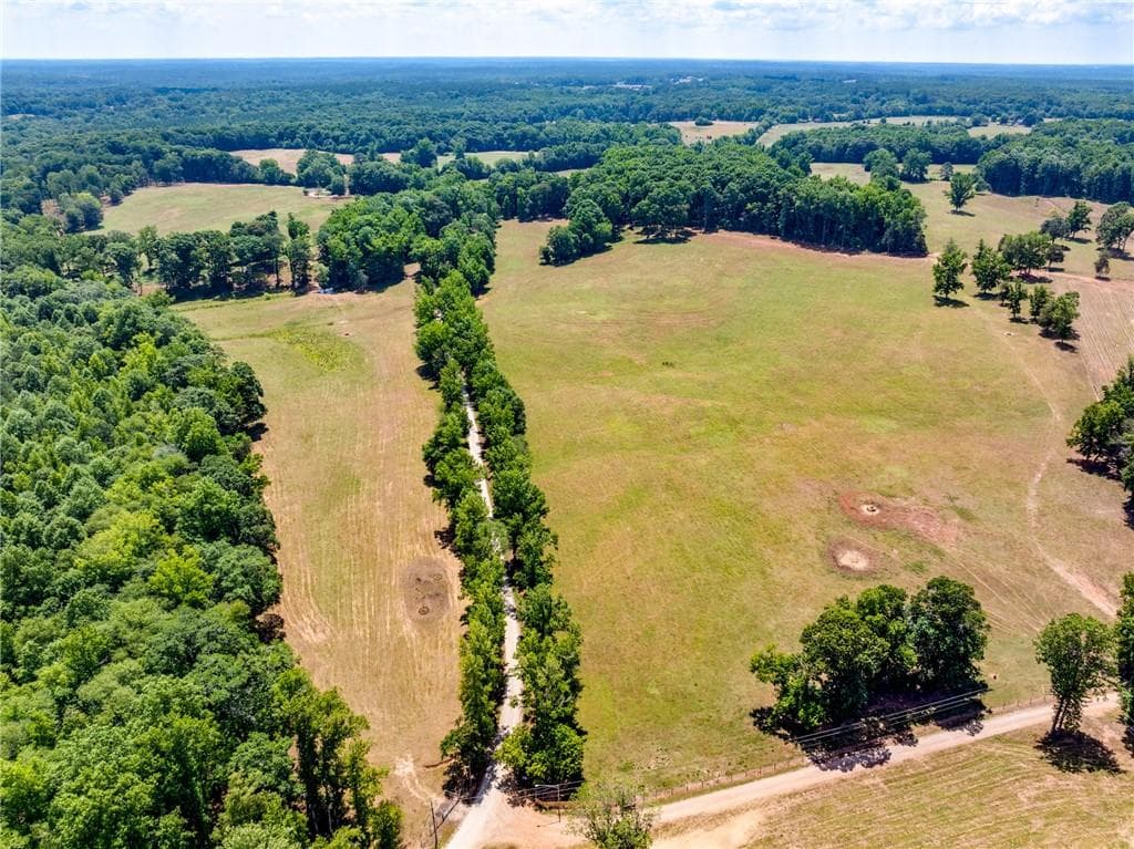 5 bedroom, 4 bathroom other for sale at 1650 Locklin Cemetery Road, Monroe, GA 30656 — photo 8