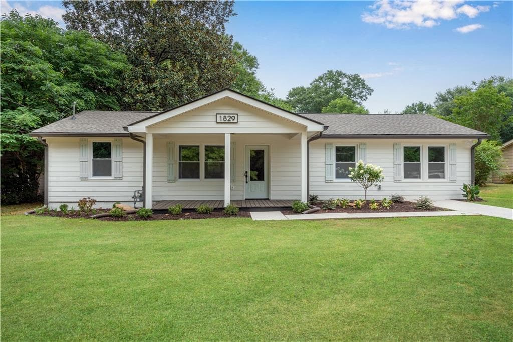 1829 Waldrep Circle, Marietta, GA 30060 — most recent listing photo