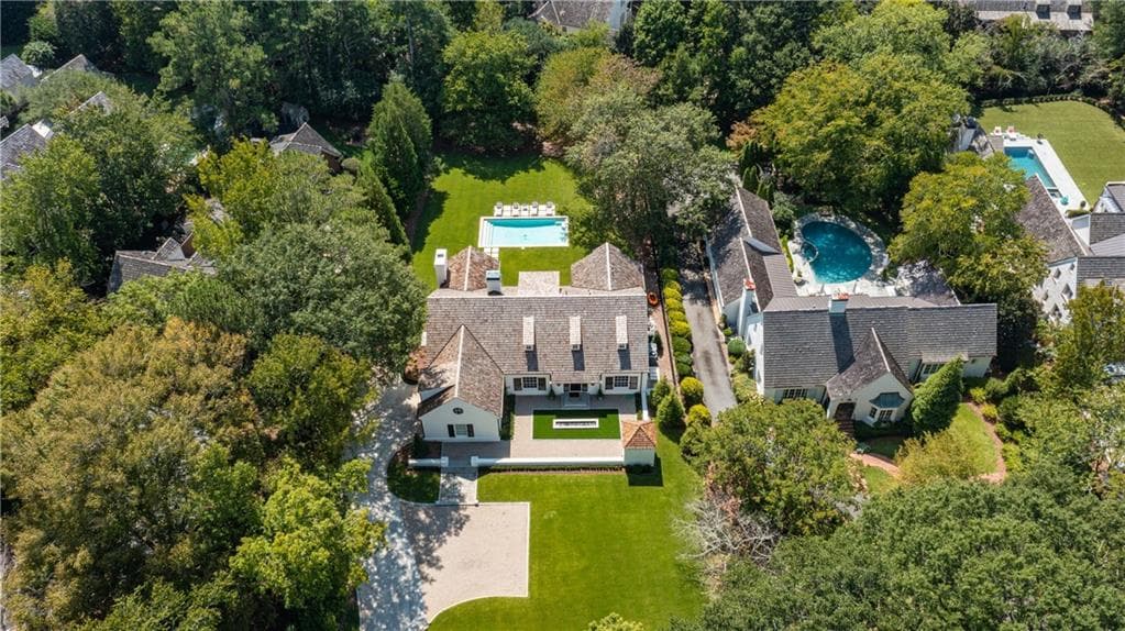 2880 Bakers Farm Road, Atlanta, GA 30339 — most recent listing photo