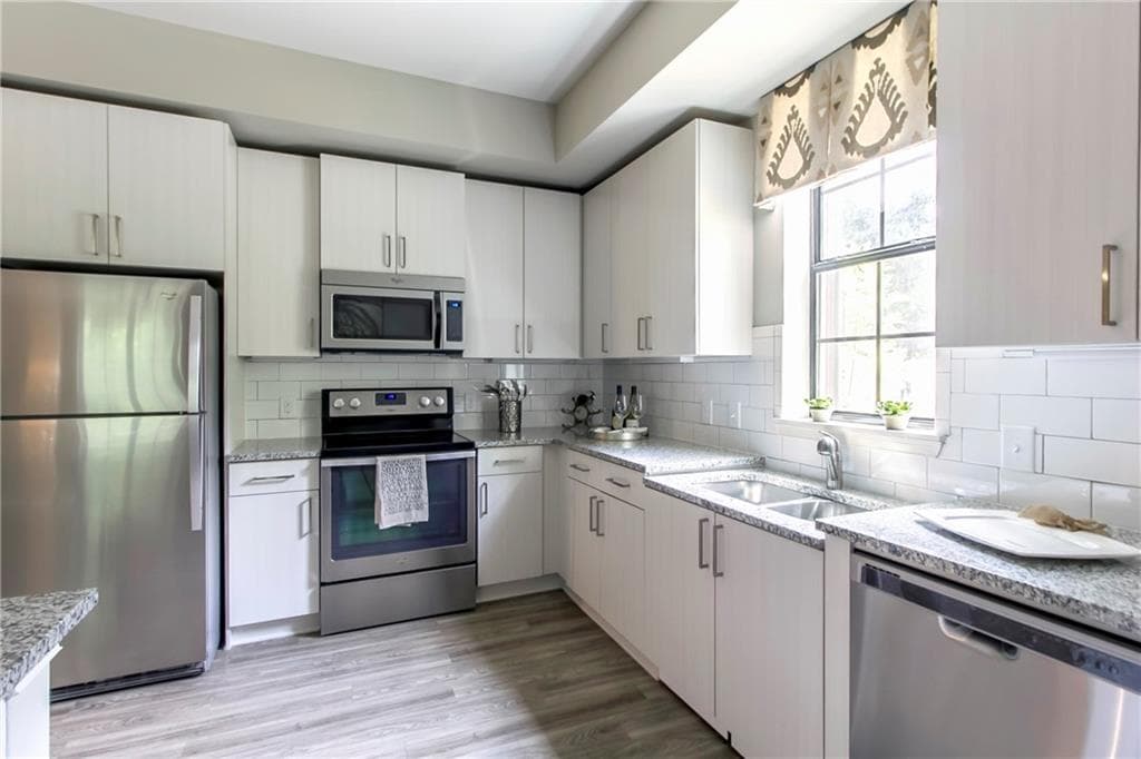 1 bedroom, 1 bathroom, 721 sq ft apartment for rent at 4011 Roswell Road 2208, Atlanta, GA 30342 for $1,899 a month — photo 4