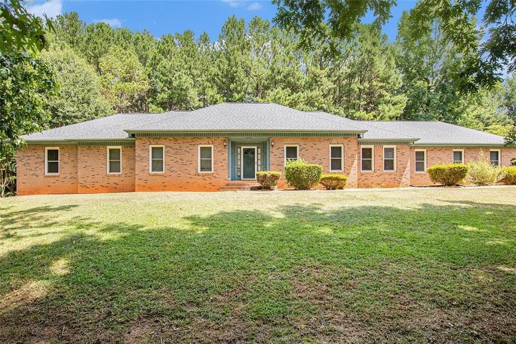 4 bedroom, 5 bathroom single family residence sold at 3407 River Ridge, Stockbridge, GA 30281