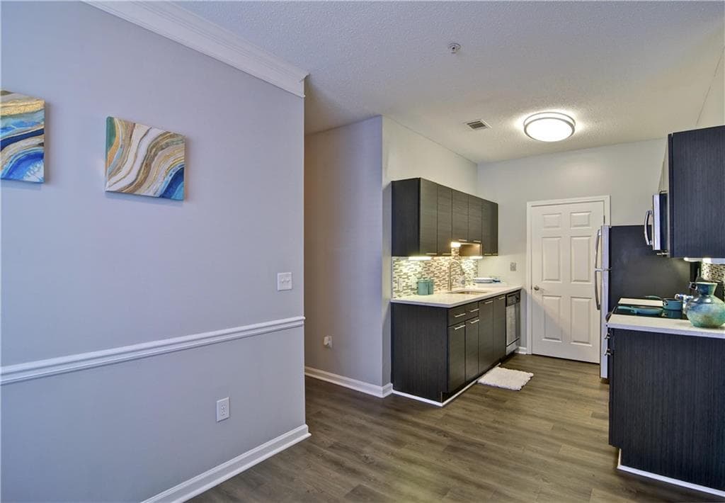 2 bedroom, 2 bathroom, 1,131 sq ft apartment for rent at 1100 Park Creek Court 0202, Gainesville, GA 30504 for $1,501 a month — photo 4
