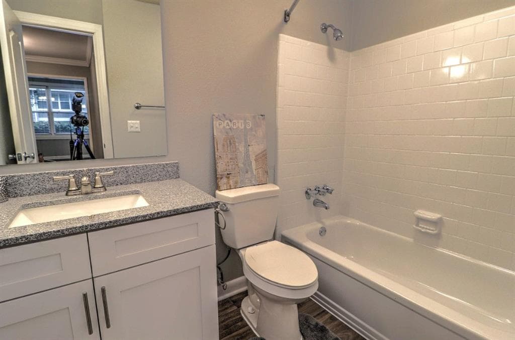 2 bedroom, 1 bathroom, 988 sq ft apartment for rent at 3200 Post Woods Drive 3211A, Atlanta, GA 30339 for $1,554 a month — photo 8