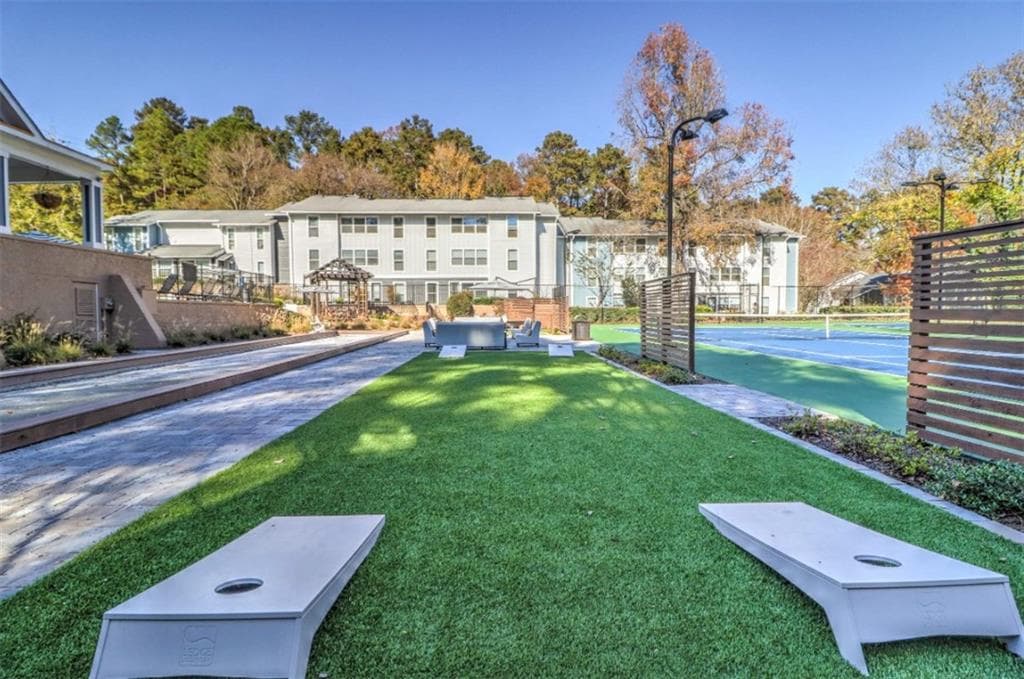 2 bedroom, 1 bathroom, 988 sq ft apartment for rent at 3200 Post Woods Drive 3211A, Atlanta, GA 30339 for $1,554 a month — photo 9