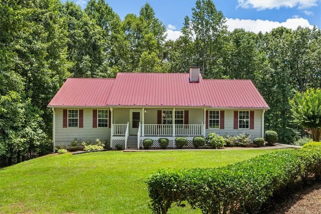 300 Hampton Drive, Dawsonville, GA 30534 — most recent listing photo
