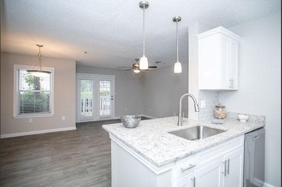 1 bedroom, 1 bathroom, 840 sq ft apartment for rent at 100 Dunwoody Gables Drive 6D-112, Dunwoody, GA 30338 for $1,494 a month — photo 3