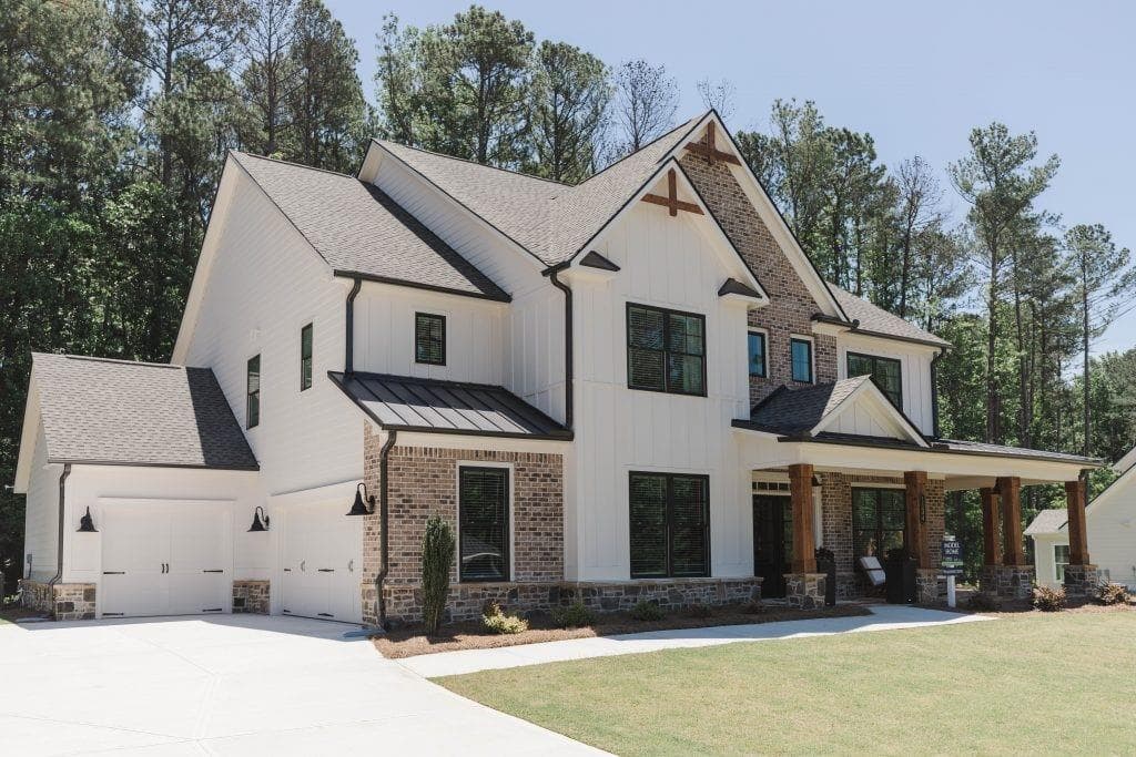 4 bedroom, 4 bathroom single family residence sold at 1110 Low Water Crossing NW, Acworth, GA 30101