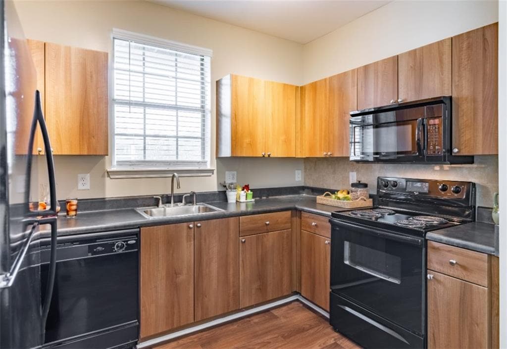 1 bedroom, 1 bathroom, 746 sq ft apartment for rent at 1600 Overlook Park Lane 0607, Lawrenceville, GA 30043 for $1,206 a month — photo 1 of 24