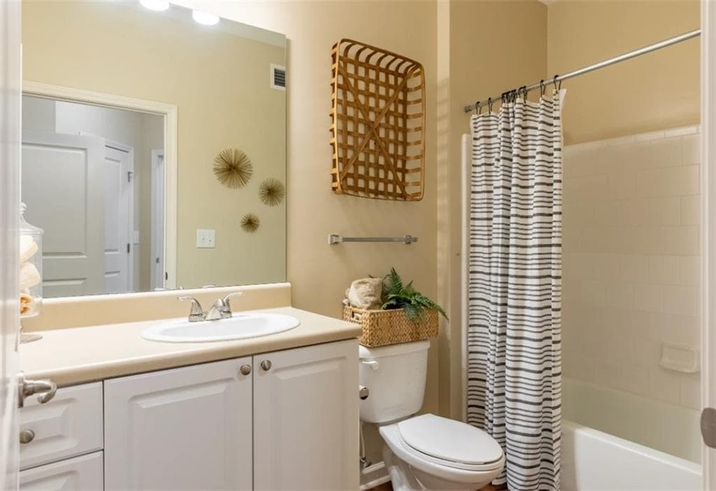 1 bedroom, 1 bathroom, 746 sq ft apartment for rent at 1600 Overlook Park Lane 0607, Lawrenceville, GA 30043 for $1,206 a month — photo 6