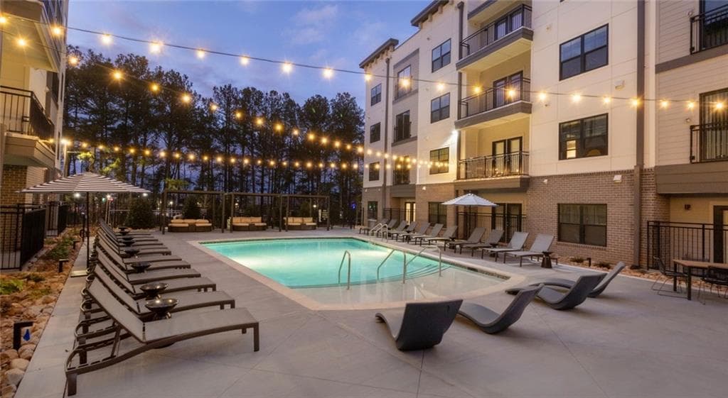 1 bedroom, 1 bathroom, 739 sq ft apartment for rent at 6885 Jimmy Carter Boulevard 417, Norcross, GA 30071 for $1,745 a month — photo 9