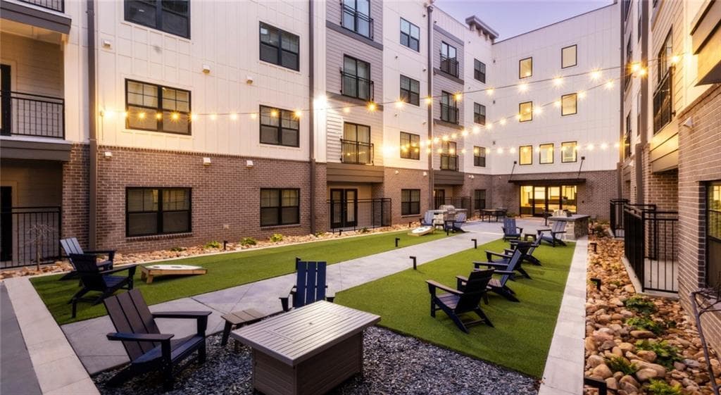 1 bedroom, 1 bathroom, 739 sq ft apartment for rent at 6885 Jimmy Carter Boulevard 417, Norcross, GA 30071 for $1,745 a month — photo 10