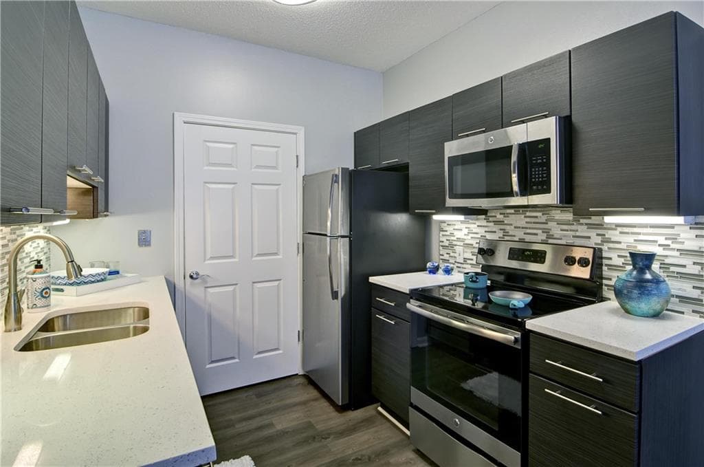 1 bedroom, 1 bathroom, 804 sq ft apartment for rent at 1100 Park Creek Court 1013, Gainesville, GA 30504 for $1,322 a month
