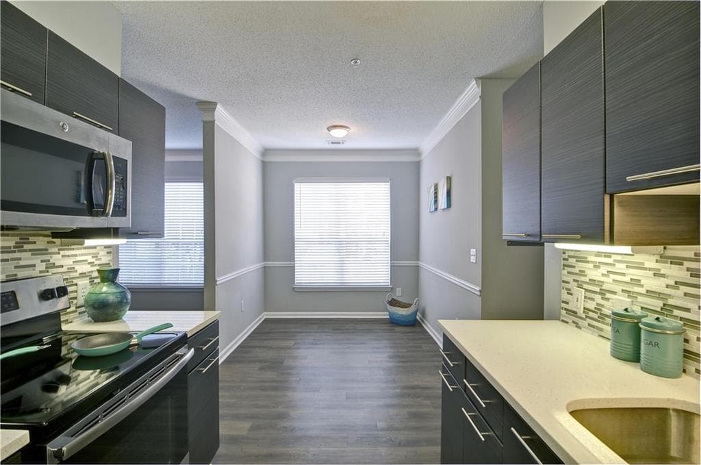 1 bedroom, 1 bathroom, 804 sq ft apartment for rent at 1100 Park Creek Court 1013, Gainesville, GA 30504 for $1,322 a month — photo 6