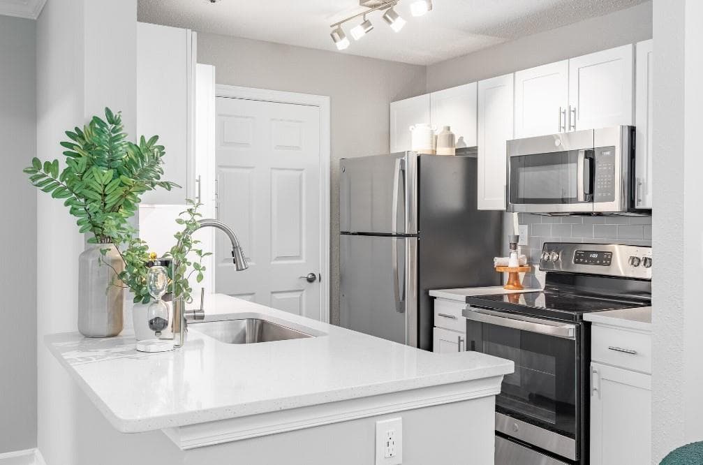3 bedroom, 2 bathroom, 1,300 sq ft apartment for rent at 2124 Gables Drive 4201, Atlanta, GA 30319 for $2,268 a month — photo 2