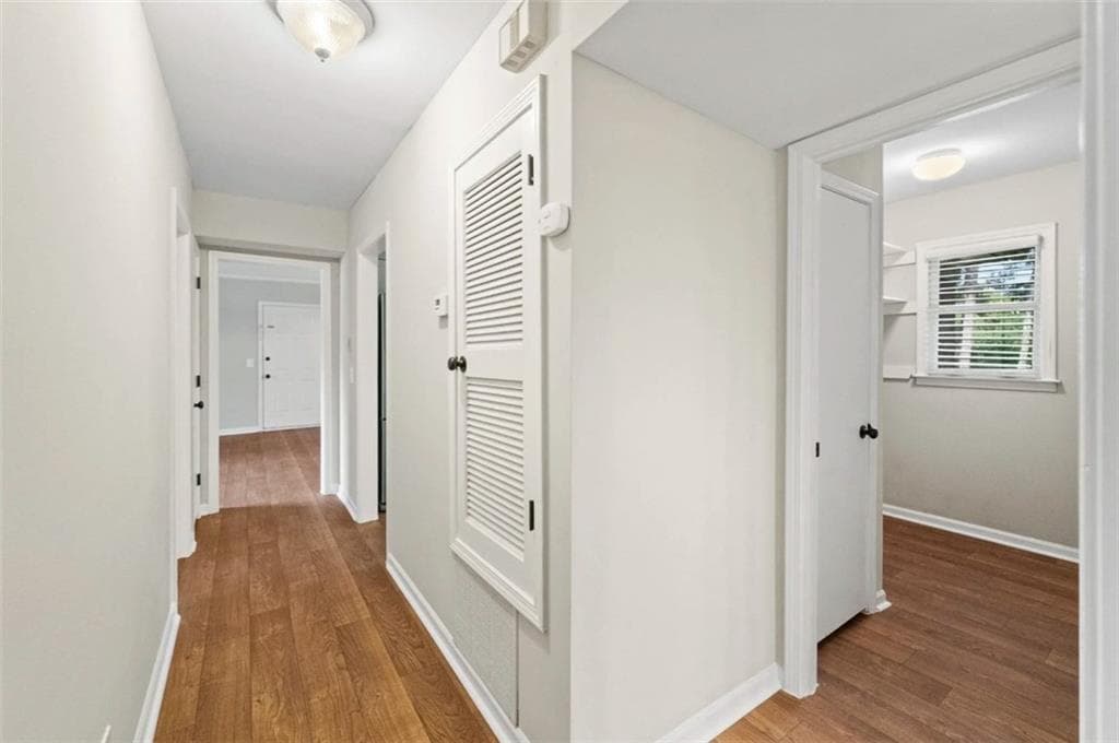3 bedroom, 2 bathroom, 1,690 sq ft apartment for rent at 1831 Briarcliff Circle 1891C, Atlanta, GA 30329 for $2,194 a month — photo 9