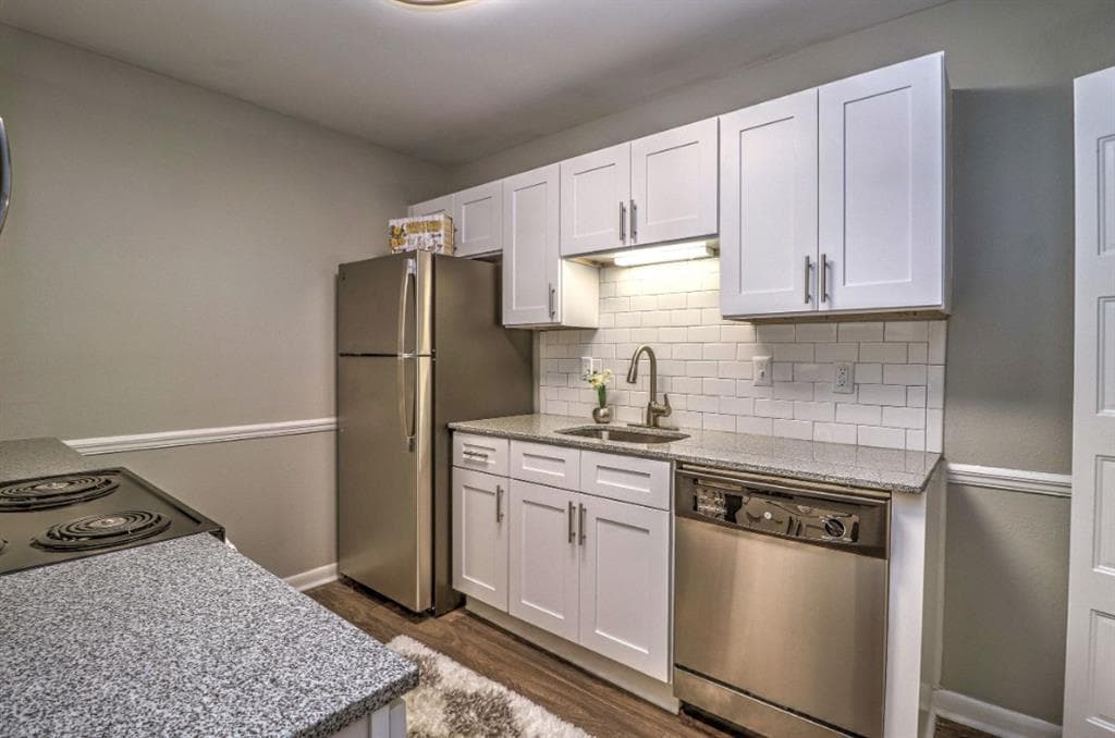 3 bedroom, 2 bathroom, 1,502 sq ft apartment for rent at 3200 Post Woods Drive 3216D, Atlanta, GA 30339 for $2,343 a month — photo 1 of 27