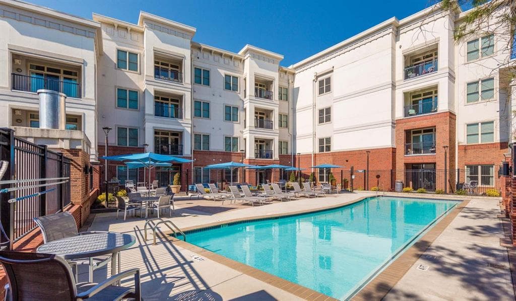 2 bedroom, 2 bathroom, 1,325 sq ft apartment for rent at 3645 Habersham Road 223, Atlanta, GA 30305 for $2,158 a month — photo 9