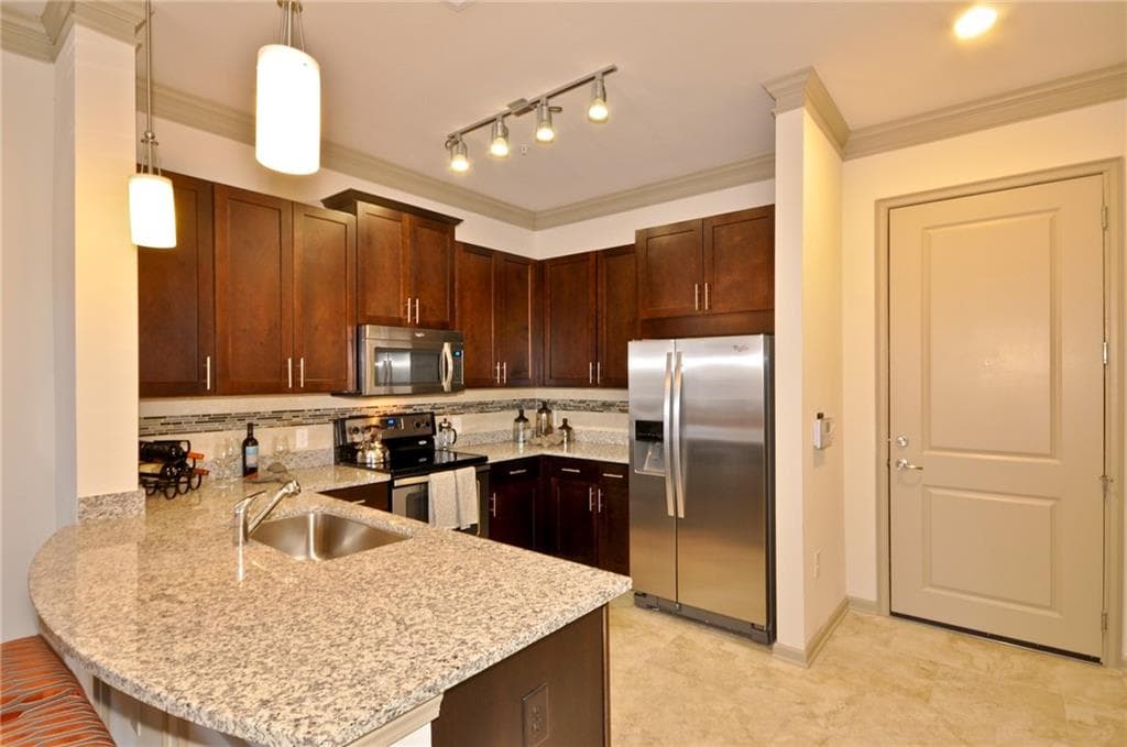 2 bedroom, 2 bathroom, 1,143 sq ft apartment for rent at 3695 Cumberland Boulevard 1105, Atlanta, GA 30339 for $2,052 a month — photo 4