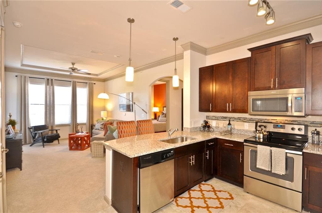 3 bedroom, 2 bathroom, 1,567 sq ft apartment for rent at 3695 Cumberland Boulevard 2201, Atlanta, GA 30339 for $2,563 a month — photo 1 of 34