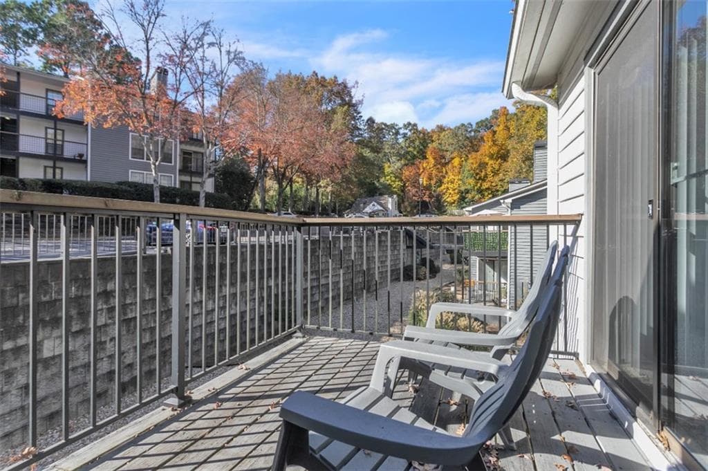 1 bedroom, 1 bathroom, 650 sq ft apartment for rent at 1901 Briarcliff Road 1807, Atlanta, GA 30329 for $1,279 a month — photo 9