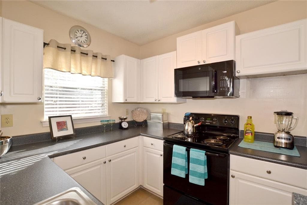 1 bedroom, 1 bathroom, 600 sq ft apartment for rent at 771 Lindbergh Drive 3104, Atlanta, GA 30324 for $1,385 a month — photo 2