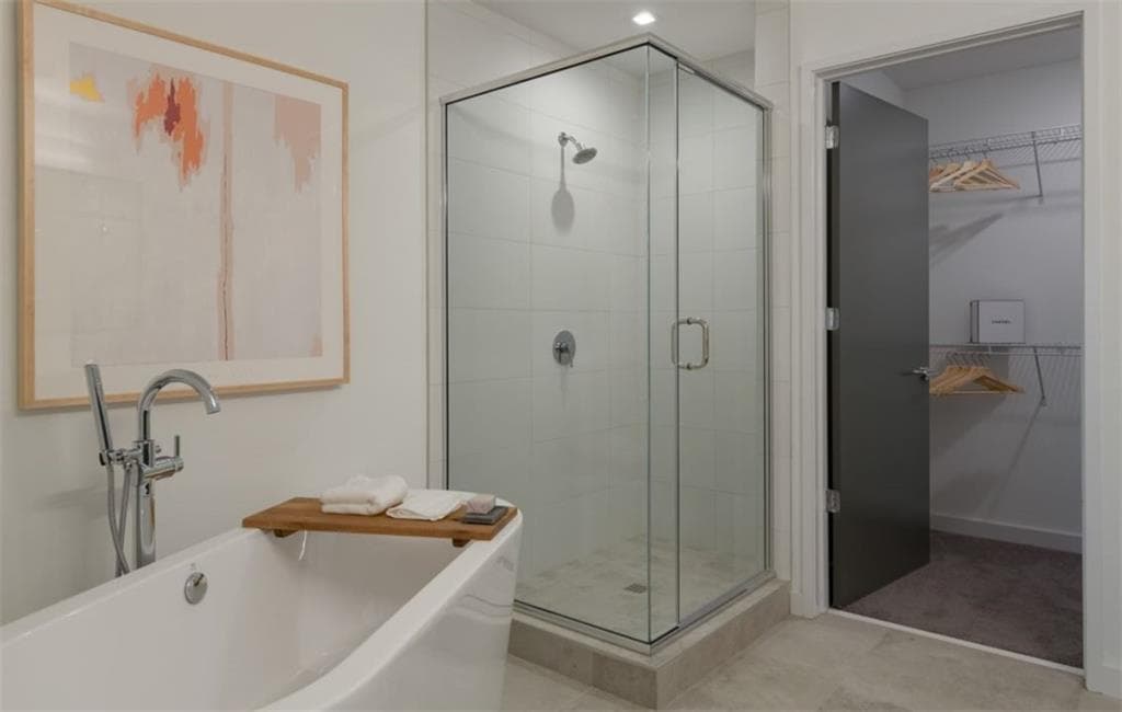 2 bedroom, 2 bathroom, 1,279 sq ft apartment for rent at 693 Peachtree Street 5E, Atlanta, GA 30308 for $3,915 a month — photo 6