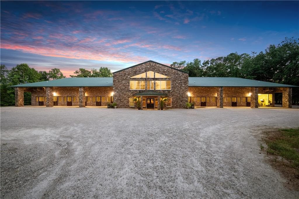 4 bedroom, 4 bathroom, 5,000 sq ft single family residence sold at 2395 Birmingham Road, Milton, GA 30004