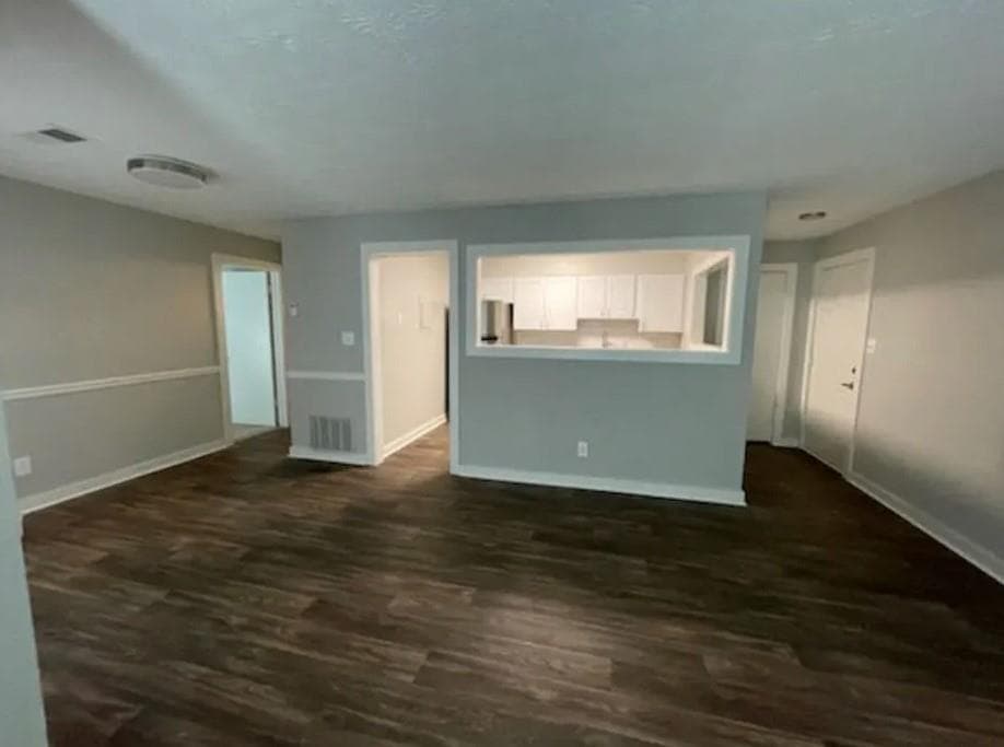 3 bedroom, 2 bathroom, 1,583 sq ft apartment for rent at 1805 Roswell Road 02E, Marietta, GA 30062 for $1,745 a month — photo 6