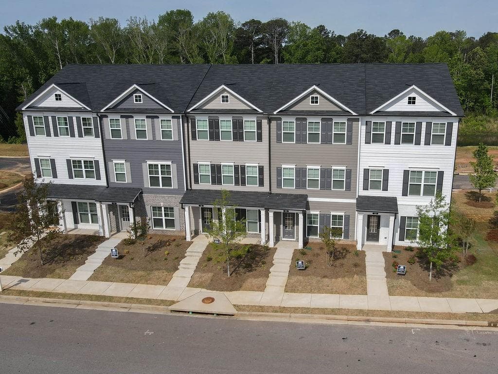 18 Gold Drive 43, Newnan, GA 30265 — most recent listing photo