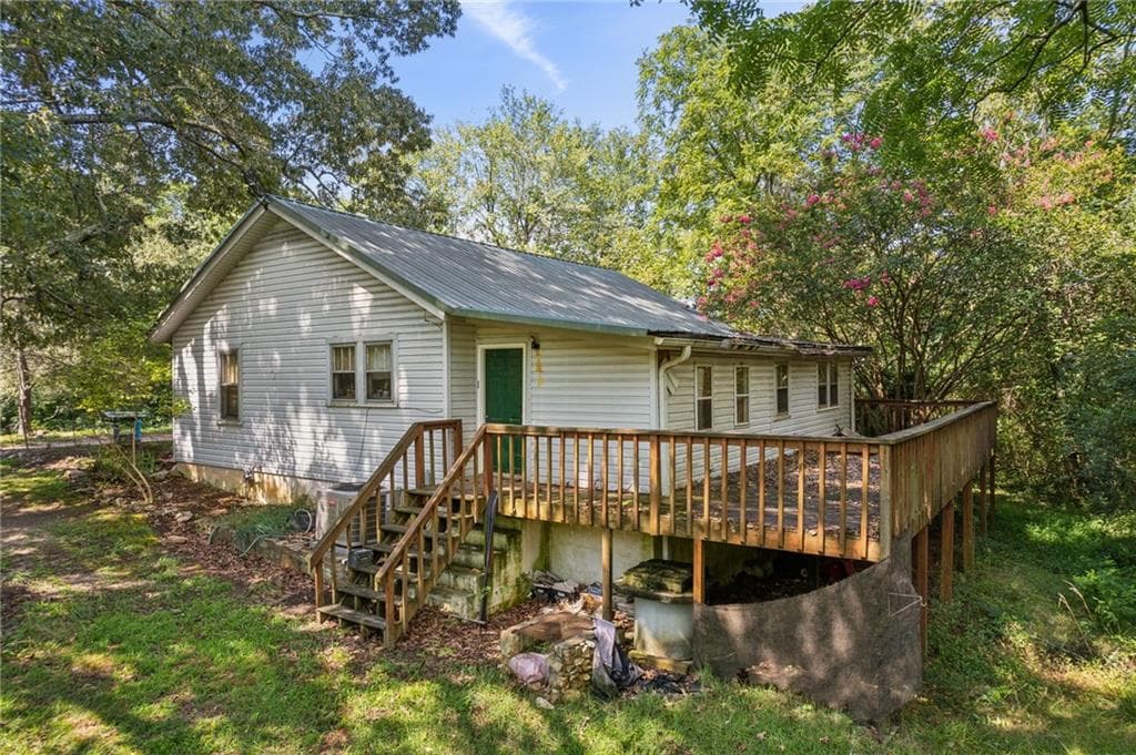3 bedroom, 2 bathroom, 1,194 sq ft single family residence for sale at 3804 Price Road, Gainesville, GA 30506 — photo 7