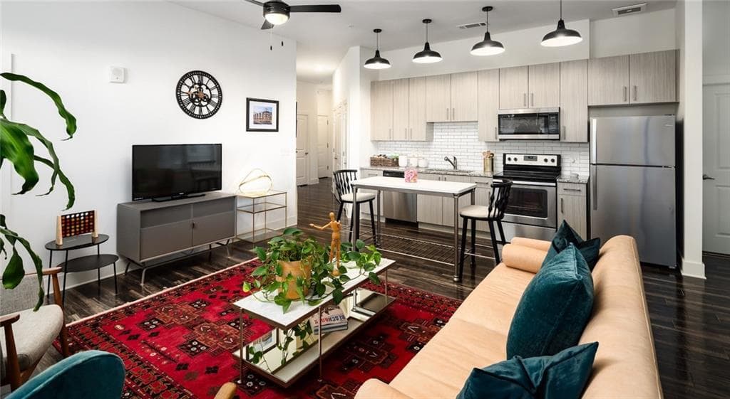 3 bedroom, 4 bathroom, 2,534 sq ft apartment for rent at 5193 Peachtree Boulevard 4101, Chamblee, GA 30341 for $4,141 a month — photo 7