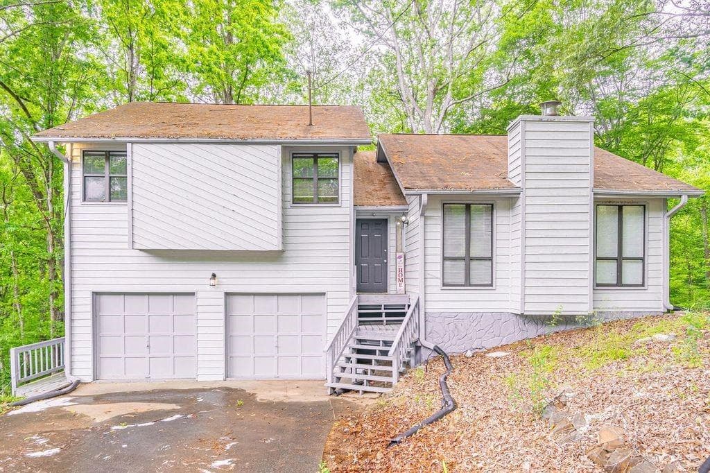 4421 Hidden Bluff Way, Snellville, GA 30039 — most recent listing photo