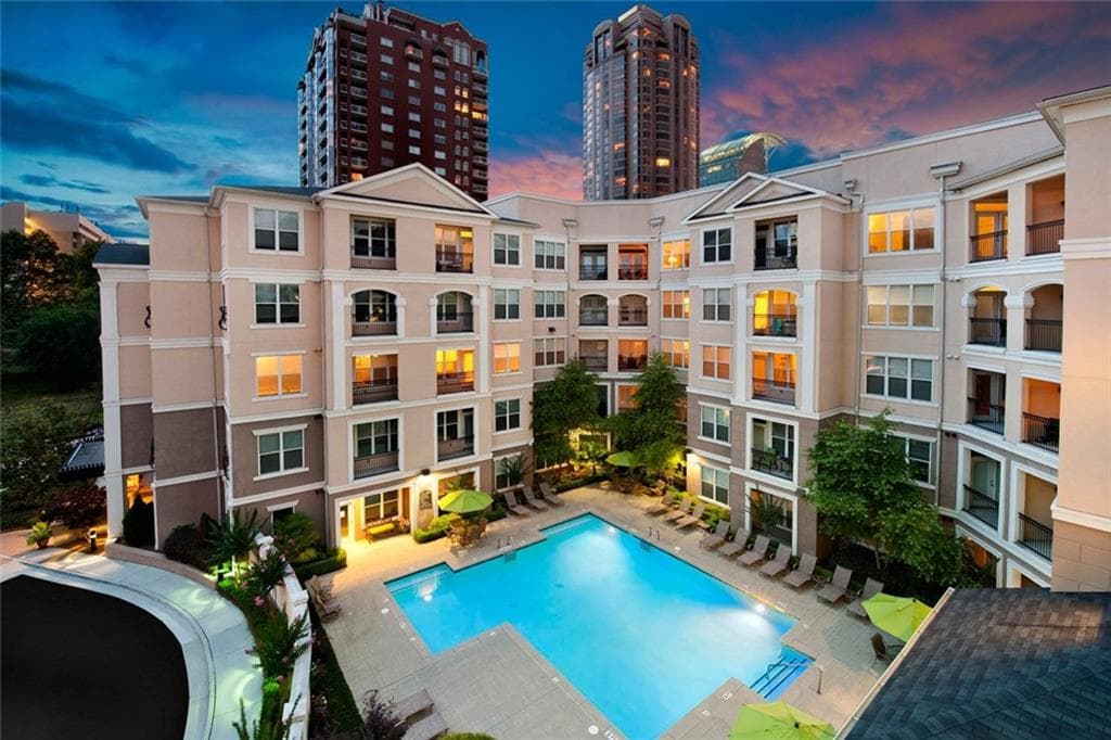 1 bedroom, 1 bathroom, 1,095 sq ft apartment for rent at 3443 Kingsboro Road 1007, Atlanta, GA 30326 for $1,624 a month — photo 10