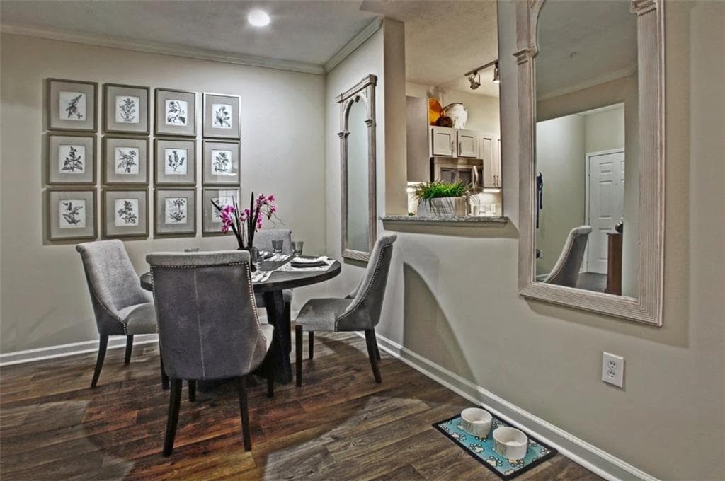 1 bedroom, 1 bathroom, 723 sq ft apartment for rent at 240 E Belle Isle Road 152, Atlanta, GA 30342 for $1,324 a month — photo 4